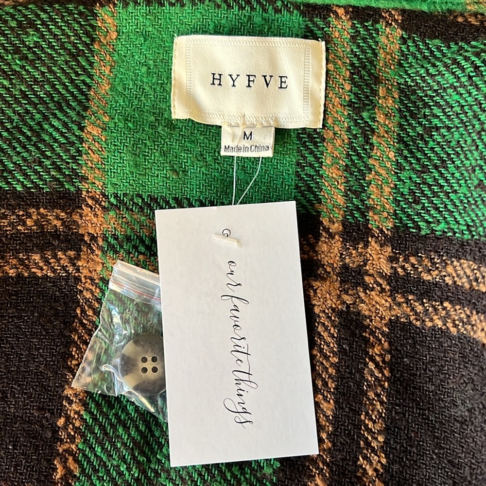 🍁 Rustic Green Over sized Shacket - Picture 7 of 9